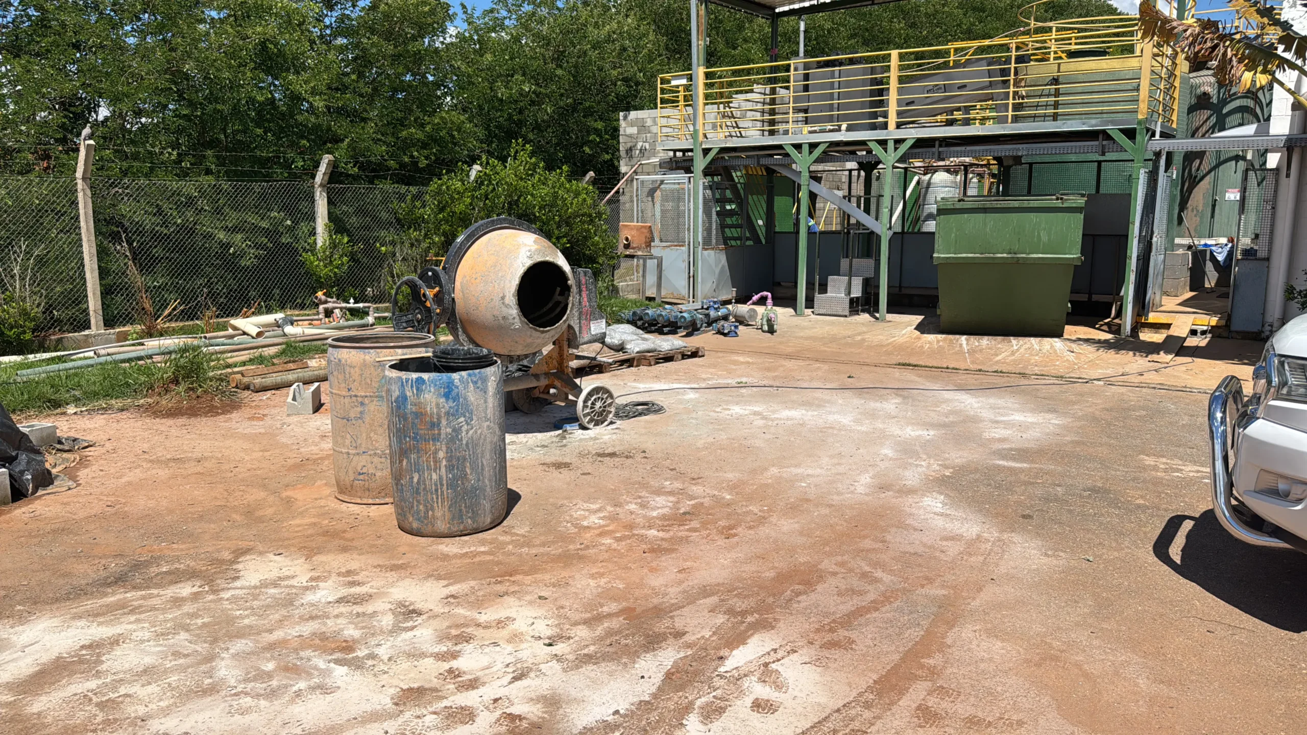 BA30F767-3A10-4A23-BDDA-C8DF04EE4310